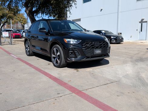 Used 2022 Audi Q5 2.0T Premium Plus w/ Premium Plus Package image 2