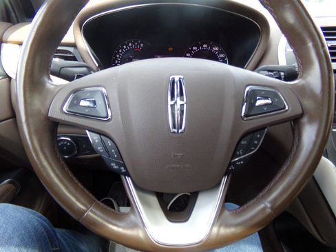 Used 2015 Lincoln MKC AWD w/ Equipment Group 102A Reserve image 40