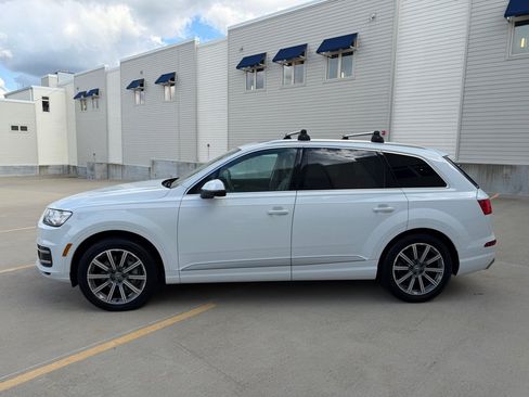 Used 2018 Audi Q7 3.0T Premium Plus w/ Premium Plus Package AWD/4WD image 6