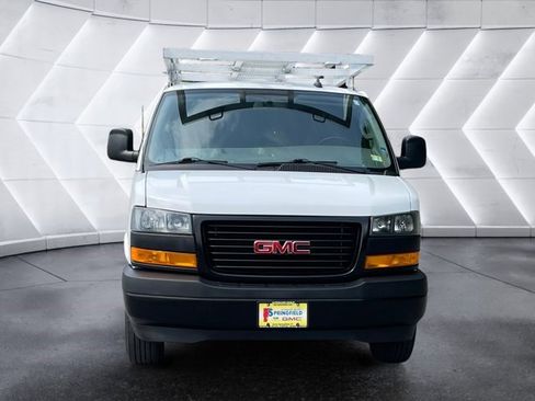 Certified 2023 GMC Savana 3500 Extended w/ Driver Convenience Package image 8