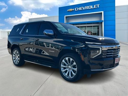 Used 2025 Chevrolet Tahoe Premier image 3