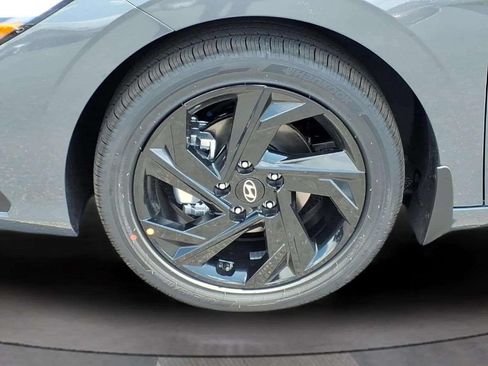 New 2026 Hyundai Elantra Sport FWD image 15