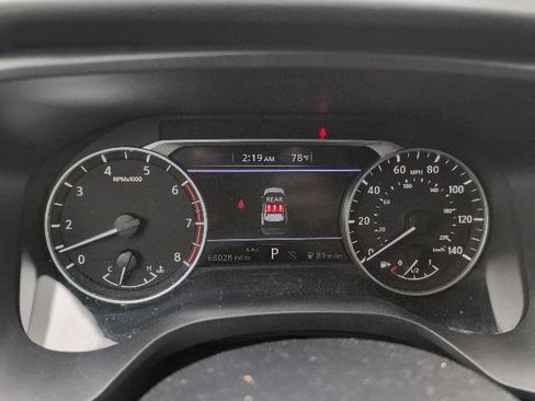 Used 2024 Nissan Rogue S AWD/4WD image 21