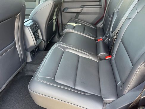 New 2026 Ford Bronco Outer Banks w/ Sasquatch Package image 8