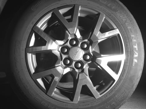 Used 2023 GMC Acadia SLT FWD image 12