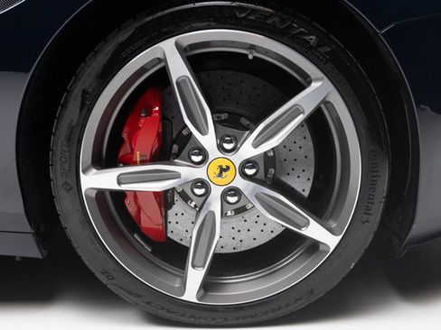 Used 2016 Ferrari California T RWD image 55