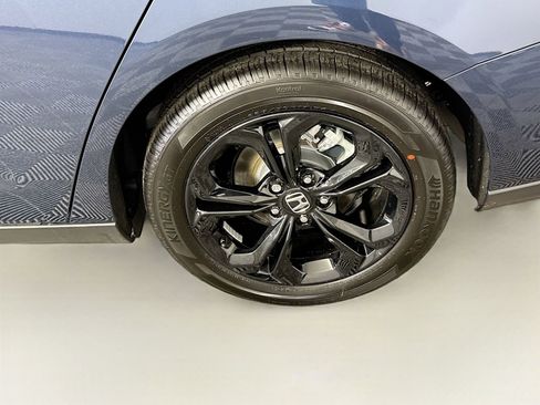 Used 2025 Honda Accord SE image 13