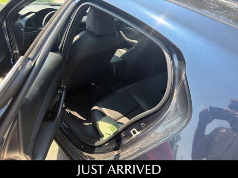 Used 2025 MAZDA MAZDA3 s Sport FWD image 19