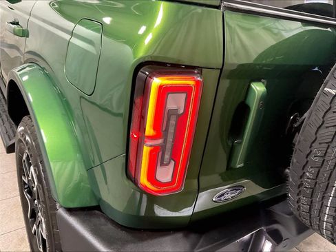 Used 2025 Ford Bronco Outer Banks image 33