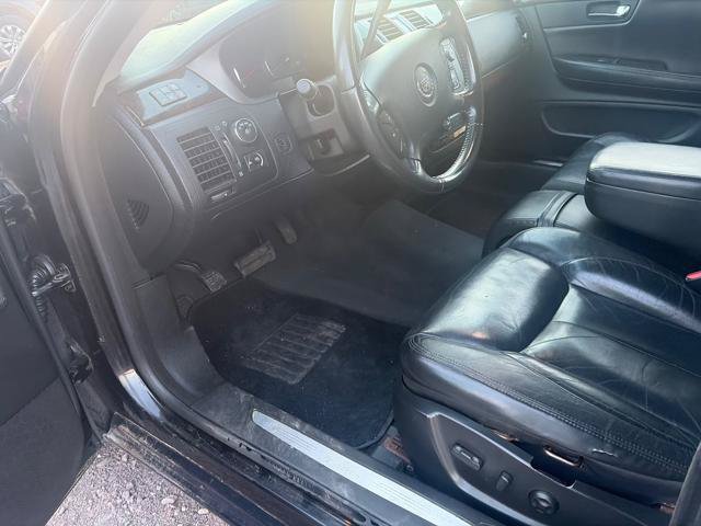 Used 2011 Cadillac DTS Limousine FWD image 9