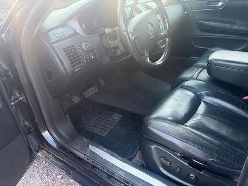 Used 2011 Cadillac DTS Limousine FWD image 9