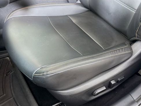 Certified 2023 Nissan Sentra SR w/ SR Premium Package image 20