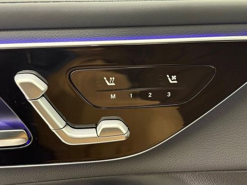 Certified 2025 Mercedes-Benz GLC 300 4MATIC image 13