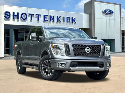 Used 2018 Nissan Titan PRO-4X w/ Pro-4x Convenience Package