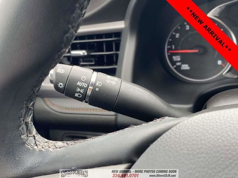 Used 2023 GMC Acadia AT4 image 63