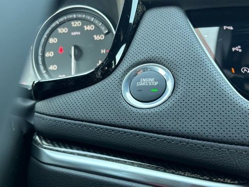 New 2026 Cadillac XT5 Sportv w/ LPO, Onyx Lite Package image 36