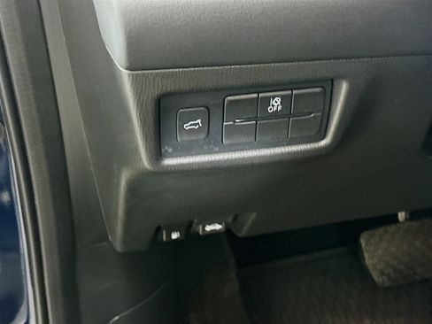 Used 2023 MAZDA CX-5 AWD 2.5 S w/ Premium Plus Pkg image 17