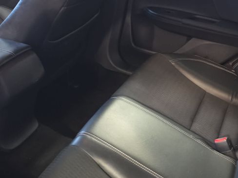 Used 2017 Honda Accord Sport image 5
