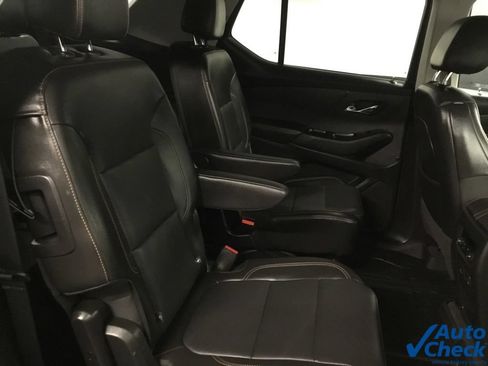 Used 2020 Chevrolet Traverse Premier w/ LPO, 'HIT The Road' Package AWD/4WD image 34