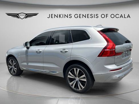 Used 2023 Volvo XC60 B5 Plus w/ Climate Package FWD image 5