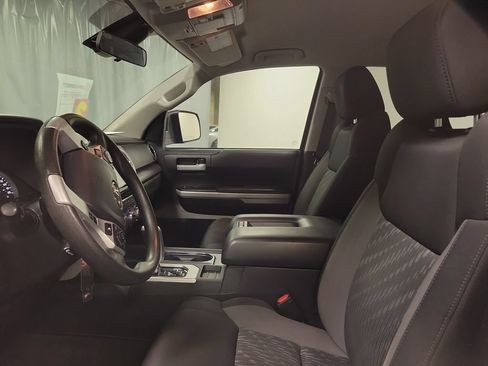 Used 2020 Toyota Tundra Limited AWD/4WD image 12