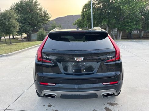 Used 2023 Cadillac XT4 Premium Luxury w/ Cold Weather Package FWD image 5
