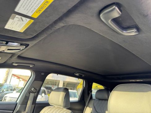 Used 2023 Hyundai Santa Fe Calligraphy image 15