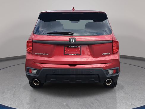 Used 2023 Honda Passport EX-L image 6