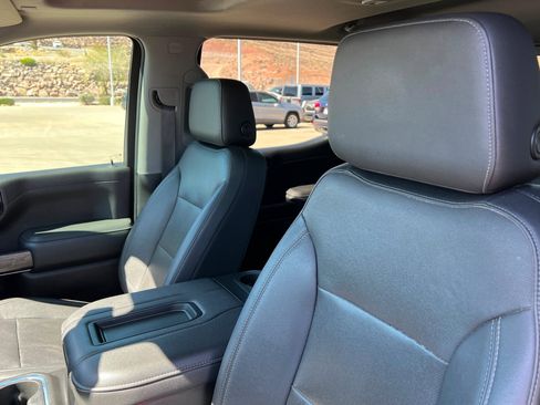 Used 2022 Chevrolet Silverado 1500 LTZ w/ LTZ Premium Package image 17