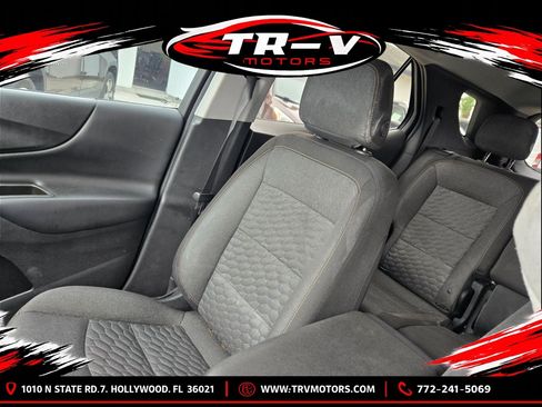 Used 2019 Chevrolet Equinox LT FWD image 11