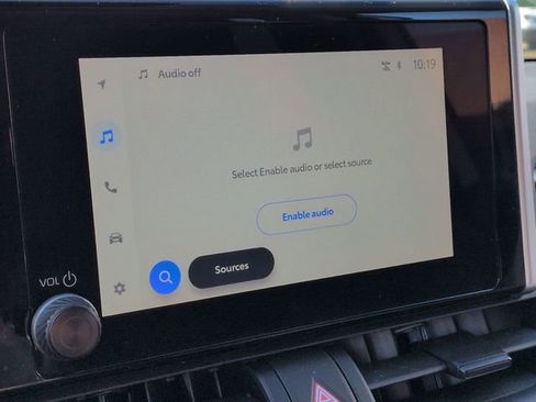 Certified 2025 Toyota RAV4 LE image 19