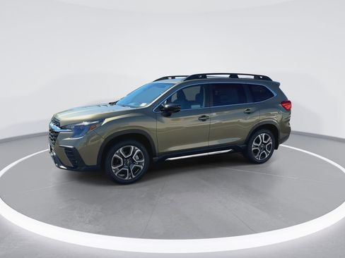 New 2026 Subaru Ascent Limited AWD/4WD image 5