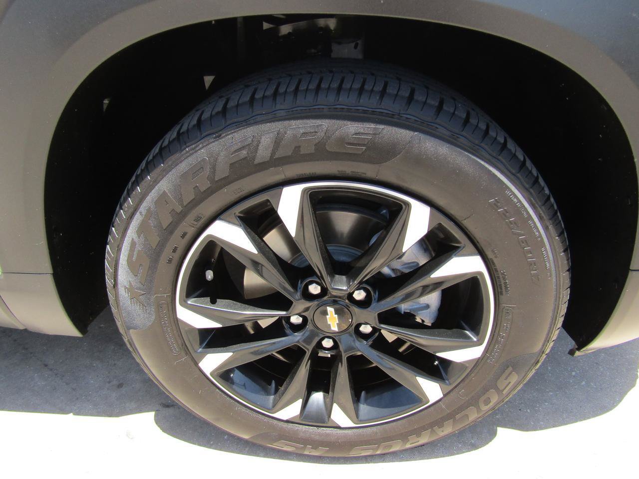 Used 2023 Chevrolet TrailBlazer LT FWD image 7