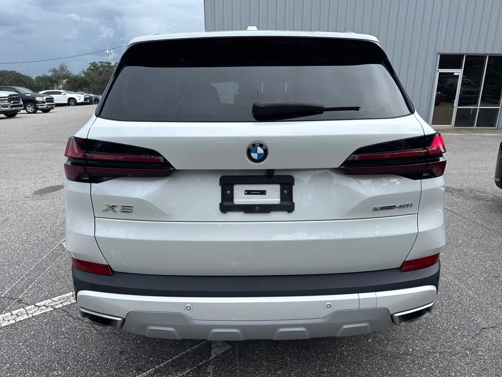 Used 2024 BMW X5 sDrive40i RWD image 9