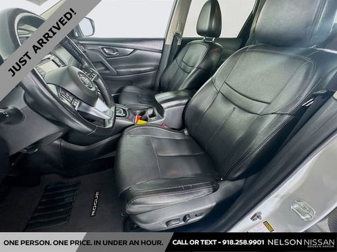 Certified 2018 Nissan Rogue SL image 22