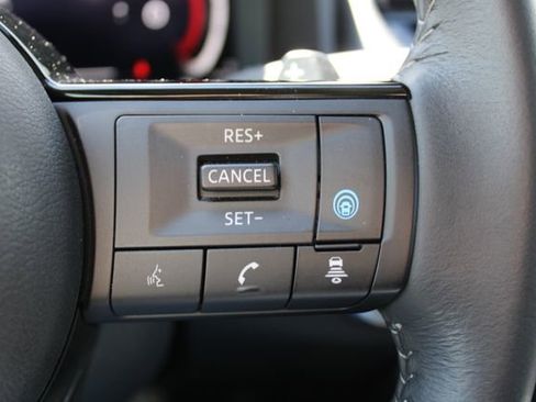 Used 2024 Nissan Rogue SL w/ SL Premium Package AWD/4WD image 33