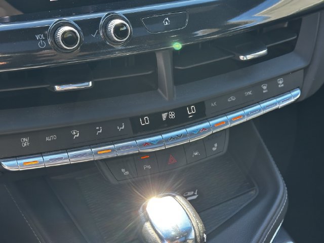 Used 2024 Cadillac CT4 Luxury w/ Sun And Sound Package AWD/4WD image 23