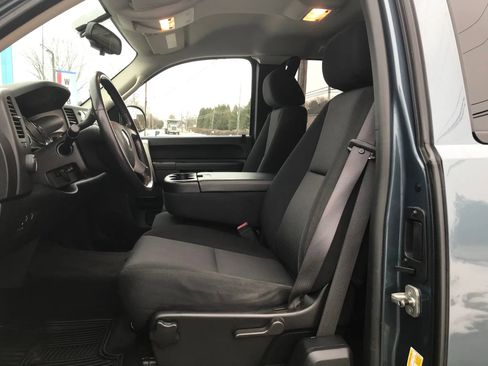 Used 2010 GMC Sierra 2500 SLE image 15