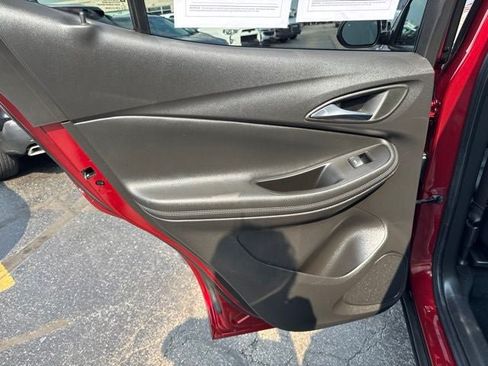 Used 2023 Buick Encore GX Essence w/ Experience Buick Package AWD/4WD image 18