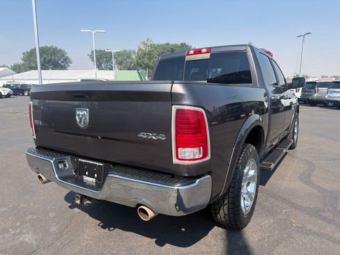 Used 2018 RAM 1500 Laramie AWD/4WD image 8
