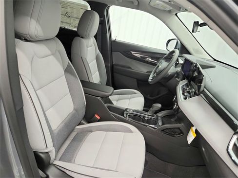 New 2026 Chevrolet TrailBlazer LT w/ Driver Confidence Package image 30