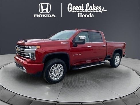 Used 2021 Chevrolet Silverado 3500 High Country image 2