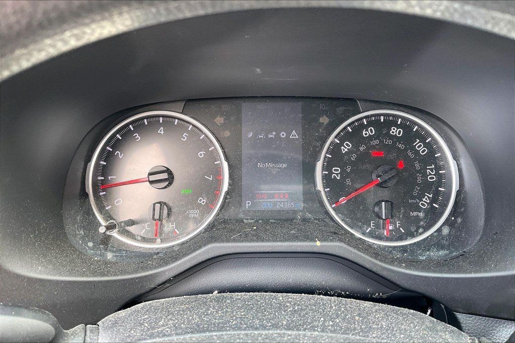 Used 2019 Toyota RAV4 XLE FWD image 13