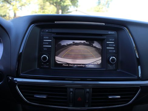 Used 2015 MAZDA MAZDA6 Touring image 27