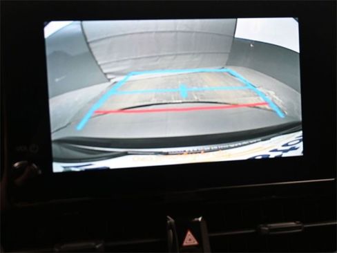 Used 2024 Toyota Corolla SE w/ SE Premium Package image 31