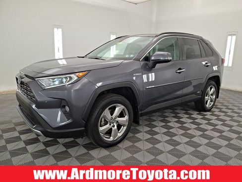 Used 2020 Toyota RAV4 Limited AWD/4WD image 1