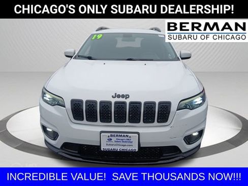 Used 2019 Jeep Cherokee Latitude Plus image 30