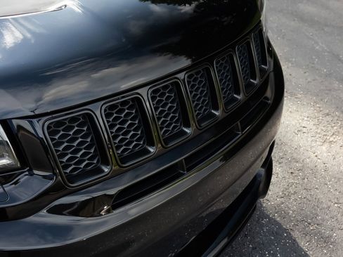 Used 2020 Jeep Grand Cherokee Trackhawk AWD/4WD image 2