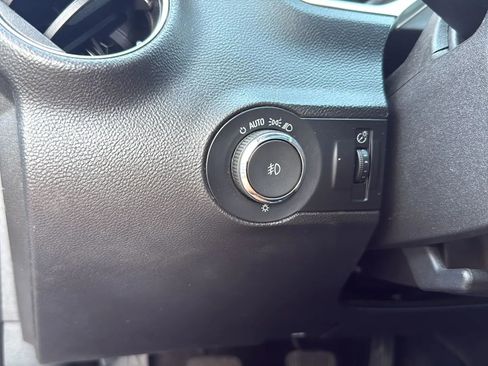 Used 2010 Chevrolet Camaro SS image 29