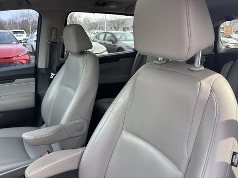 Used 2019 Honda Odyssey EX-L image 8